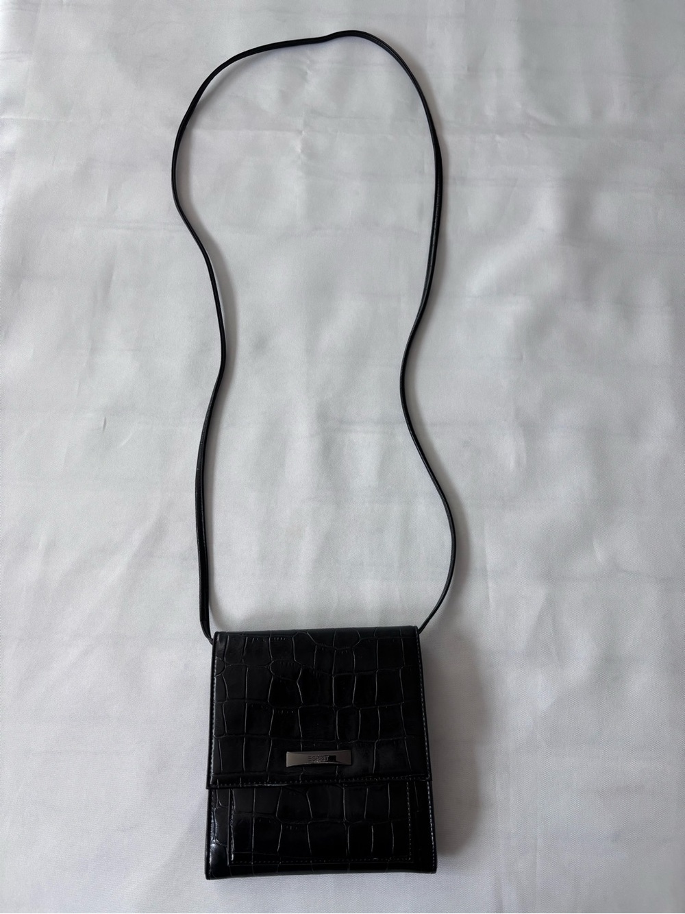 ESPRIT Vintage Black Faux Croc Crossbody Bag Small convertible Wallet Purse
